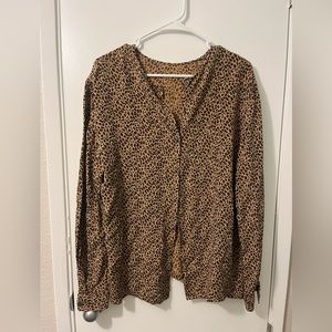 Dana Buchman Cheetah Blouse /Top